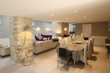 Tipperhopper dining area