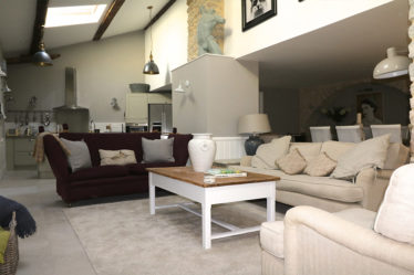 Tipperhopper sitting room
